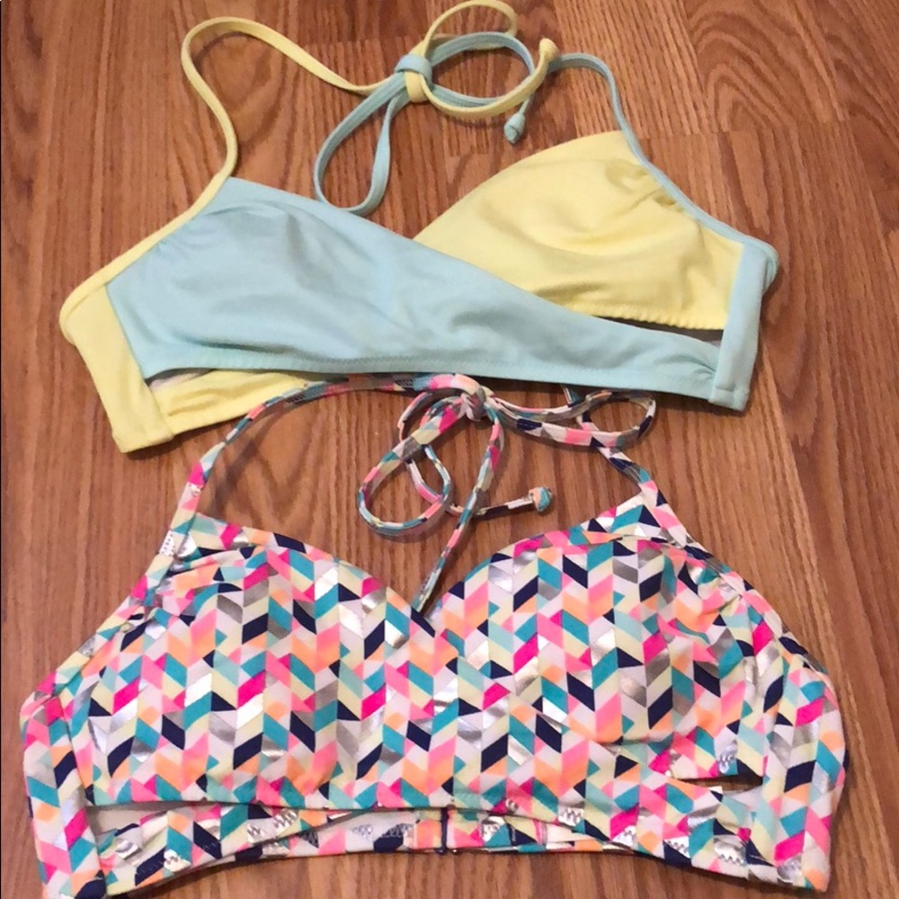 2 Victoria’s Secret swim tops size small